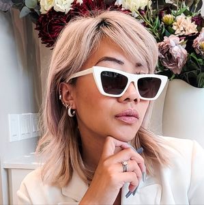 Meet your Posher, Cassie